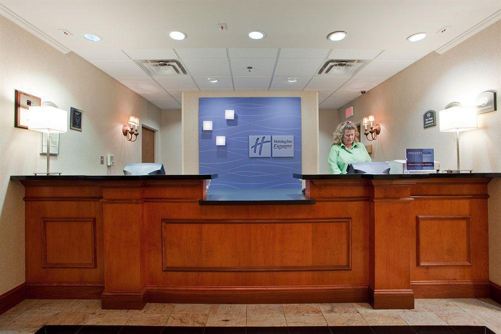 Holiday Inn Express & Suites Walterboro By Ihg Інтер'єр фото