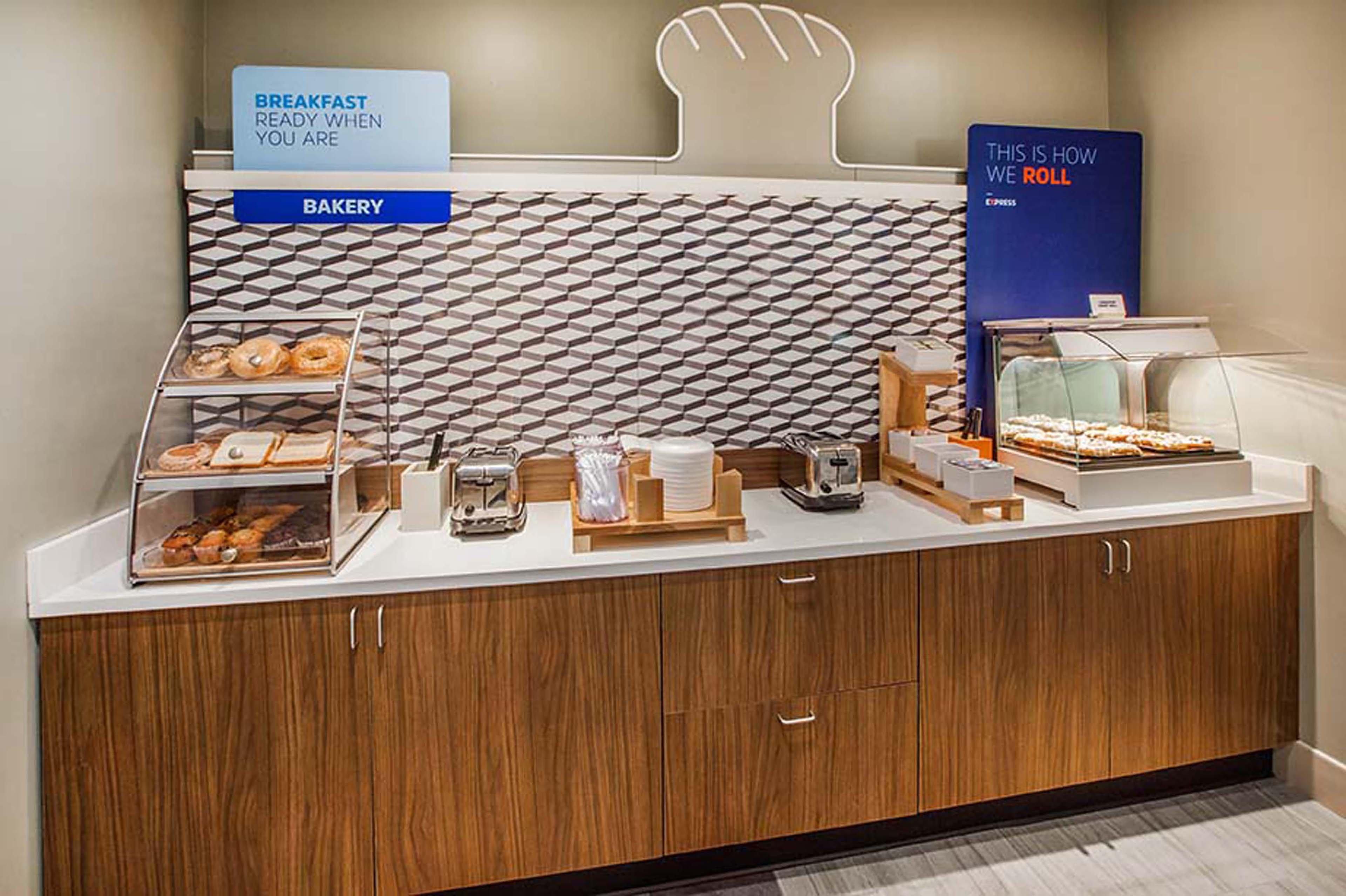 Holiday Inn Express & Suites Walterboro By Ihg Екстер'єр фото