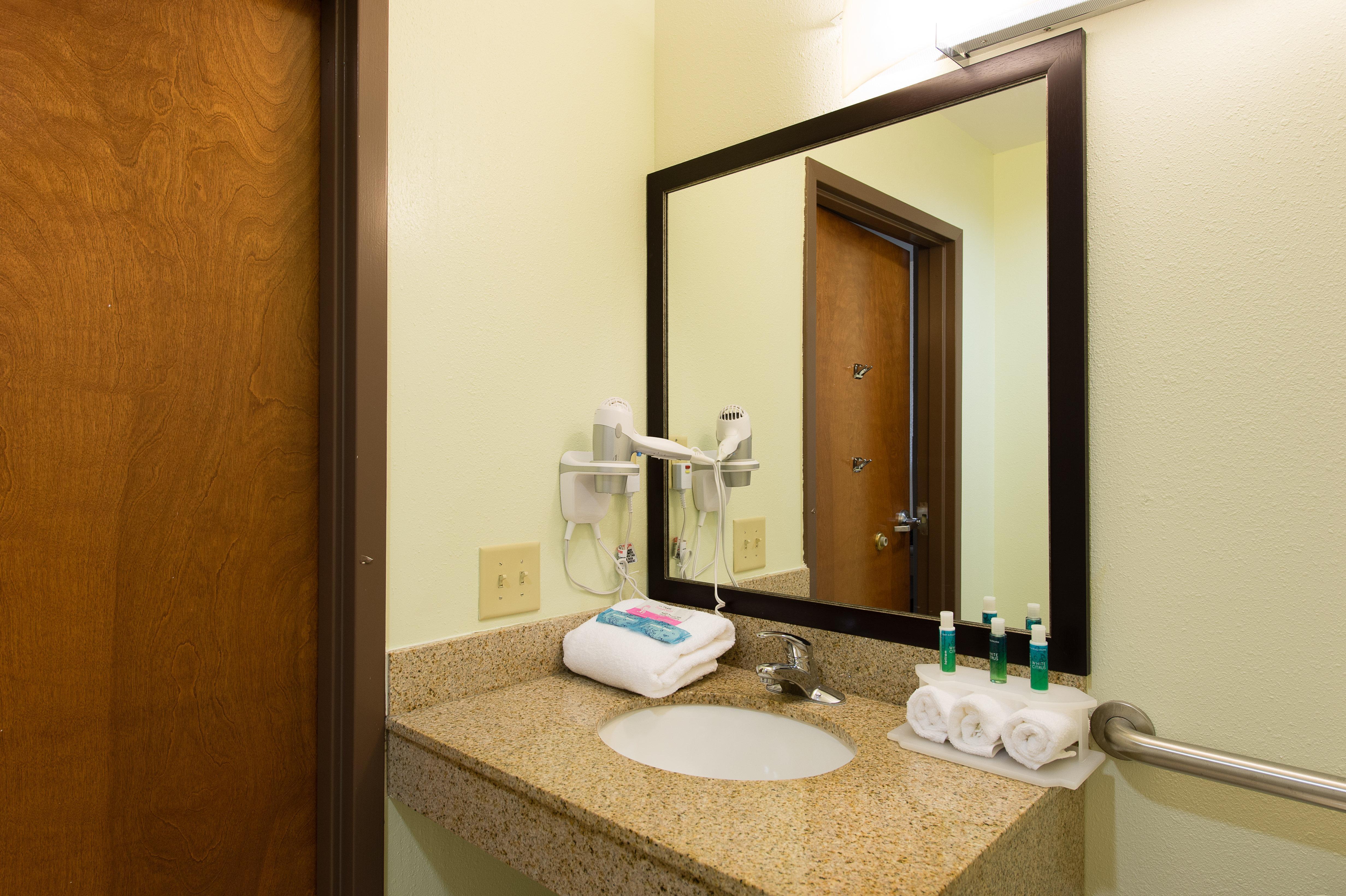 Holiday Inn Express & Suites Walterboro By Ihg Екстер'єр фото