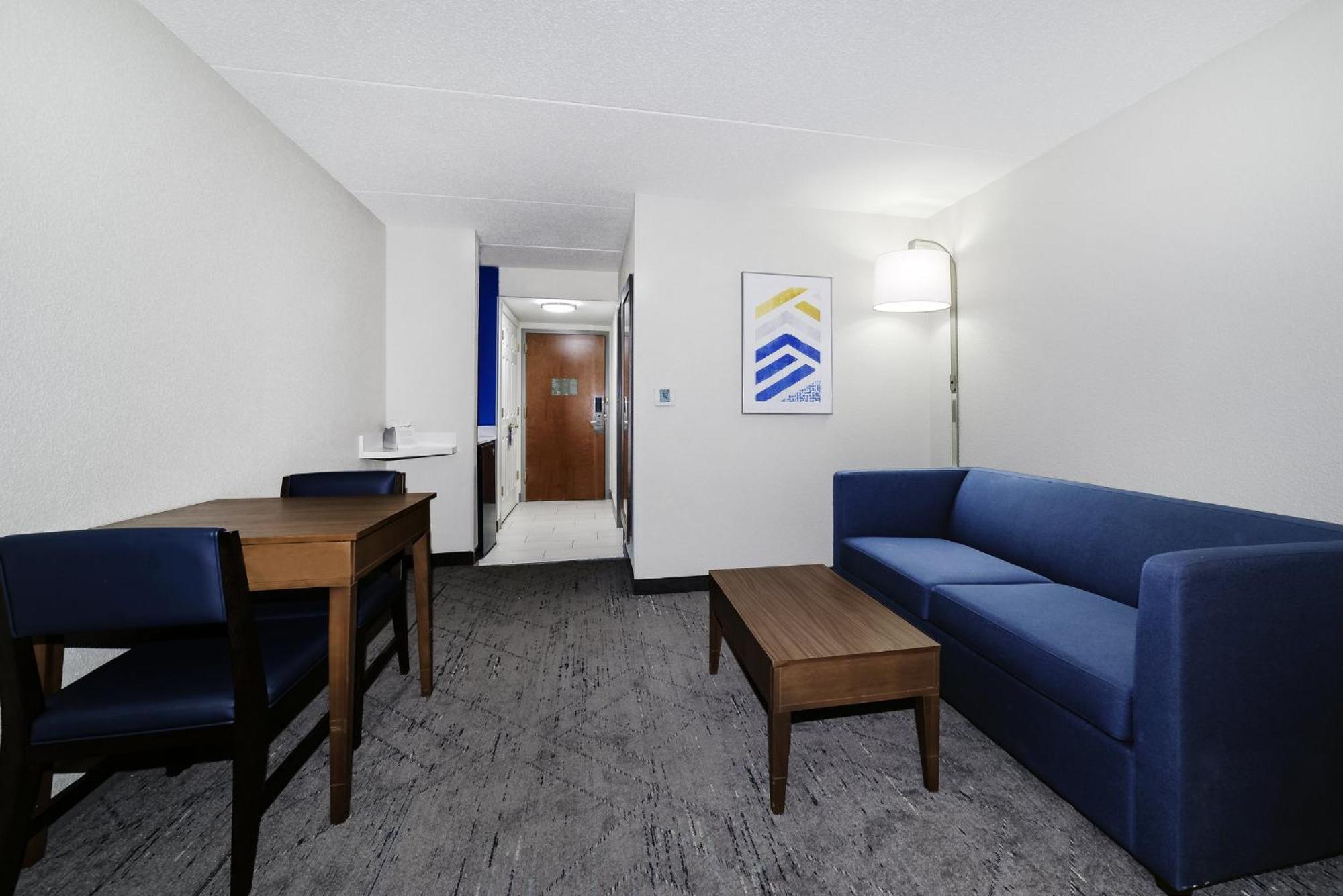 Holiday Inn Express & Suites Walterboro By Ihg Екстер'єр фото
